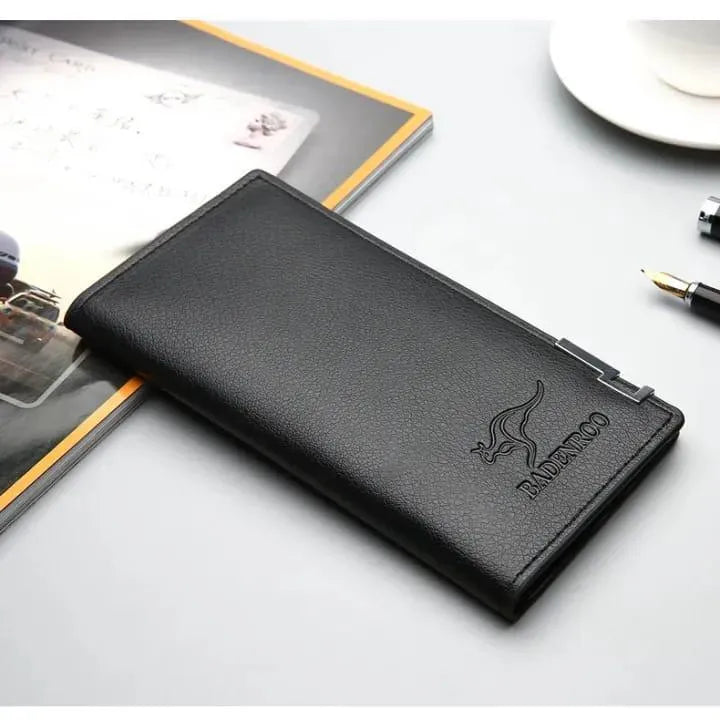Premium Men's Brown Leather Wallet – Minimalist Kangaroo Logo Design